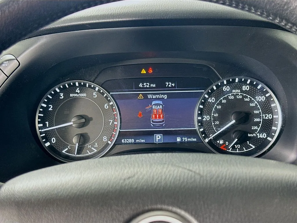 2023 Nissan Armada SL - Photo 25