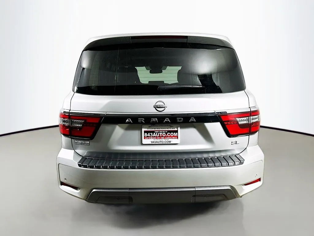 2023 Nissan Armada SL - Photo 6