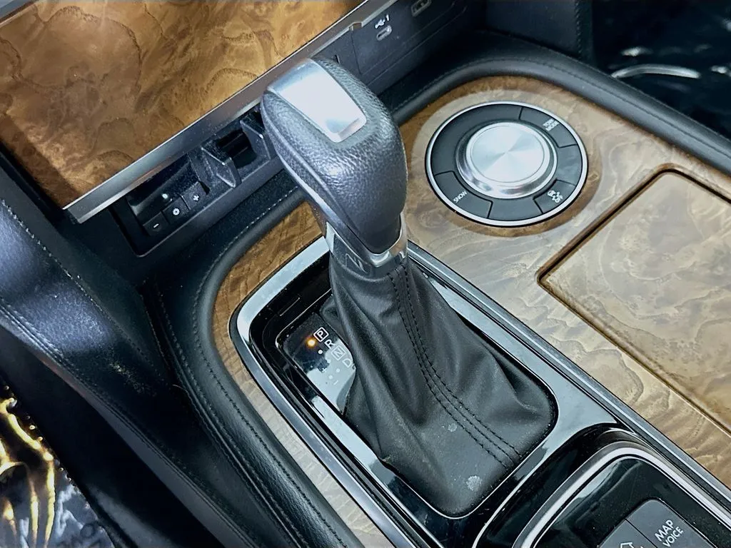 2023 Nissan Armada SL - Photo 34