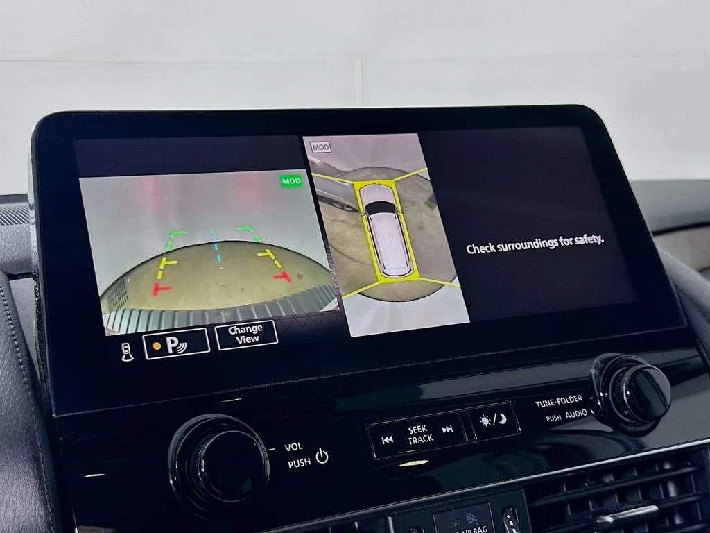 2023 Nissan Armada SL - Photo 9