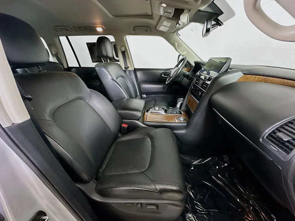 2023 Nissan Armada SL - Photo 11