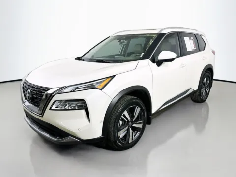 Another view of 2023 Nissan Rogue SL for sale in Summerville, SC at Automaxx of the Carolinas