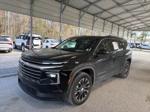 Black 2026 Chevrolet Traverse LT for sale in Summerville, SC