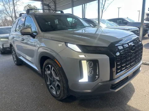 Photos of 2023 Hyundai Palisade Limited for sale in Summerville, SC at Automaxx of the Carolinas