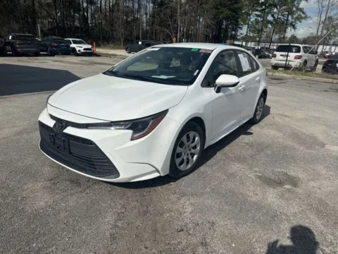 White 2023 Toyota Corolla LE for sale in Summerville, SC