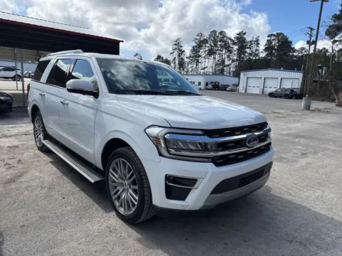 Photos of 2024 Ford Expedition Limited for sale in Summerville, SC at Automaxx of the Carolinas