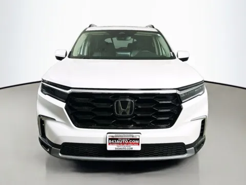 Photos of 2023 Honda Pilot Touring for sale in Summerville, SC at Automaxx of the Carolinas