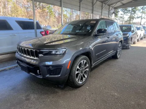 Photos of 2022 Jeep Grand Cherokee Overland for sale in Summerville, SC at Automaxx of the Carolinas