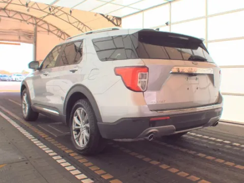 More photos of 2023 Ford Explorer Limited at Automaxx of the Carolinas, SC