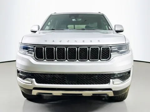 Photos of 2022 Jeep Wagoneer Series III for sale in Summerville, SC at Automaxx of the Carolinas