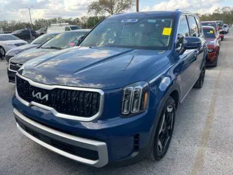 Photos of 2023 Kia Telluride EX for sale in Summerville, SC at Automaxx of the Carolinas