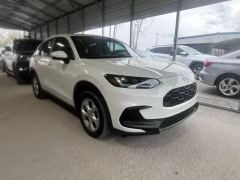 White 2024 Honda HR-V LX for sale in Summerville, SC