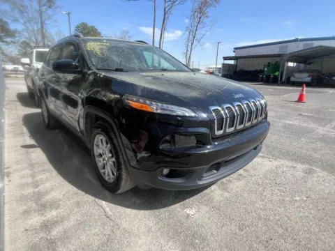 Black 2015 Jeep Cherokee Latitude for sale in Summerville, SC
