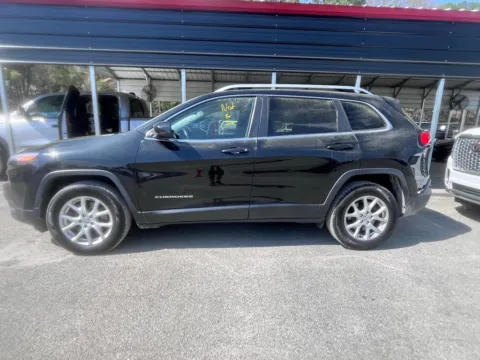 Another view of 2015 Jeep Cherokee Latitude for sale in Summerville, SC at Automaxx of the Carolinas