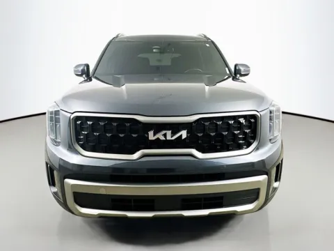Photos of 2023 Kia Telluride EX X-Line for sale in Summerville, SC at Automaxx of the Carolinas