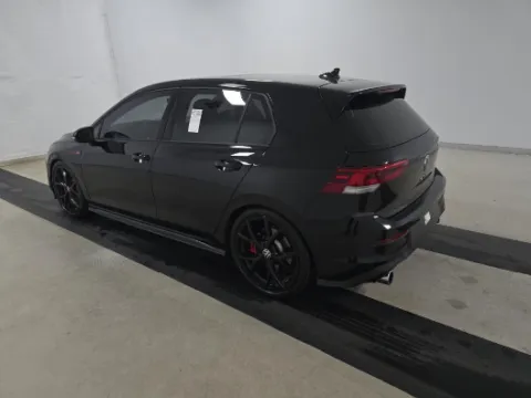 More photos of 2024 Volkswagen Golf GTI SE at Automaxx of the Carolinas, SC