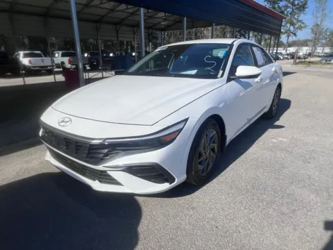 Photos of 2024 Hyundai Elantra SEL for sale in Summerville, SC at Automaxx of the Carolinas