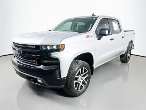 Another view of 2020 Chevrolet Silverado 1500 LT Trail Boss for sale in Summerville, SC at Automaxx of the Carolinas