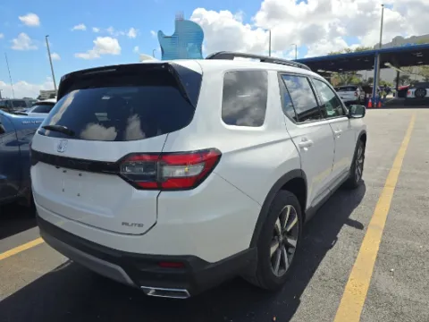 Another view of 2023 Honda Pilot Elite for sale in Summerville, SC at Automaxx of the Carolinas