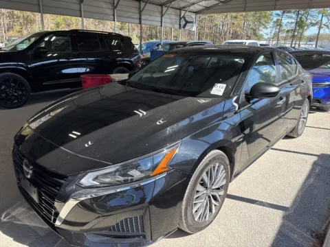 Black 2024 Nissan Altima 2.5 SV for sale in Summerville, SC