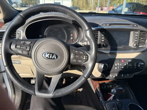 More photos of 2017 Kia Sorento EX at Automaxx of the Carolinas, SC