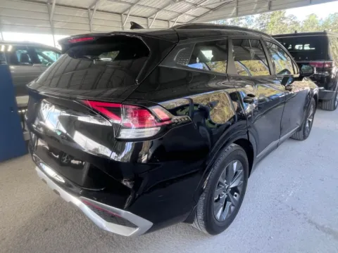 More photos of 2023 Kia Sportage SX at Automaxx of the Carolinas, SC