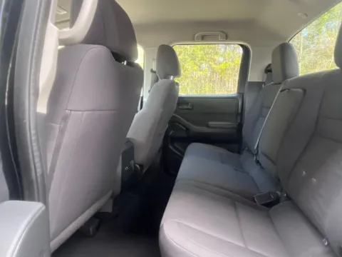 More photos of 2022 Nissan Frontier S at Automaxx of the Carolinas, SC