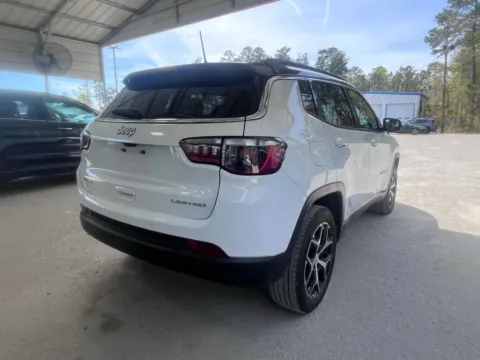More photos of 2024 Jeep Compass Limited at Automaxx of the Carolinas, SC