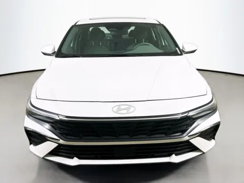 Photos of 2025 Hyundai Elantra SEL Convenience for sale in Summerville, SC at Automaxx of the Carolinas