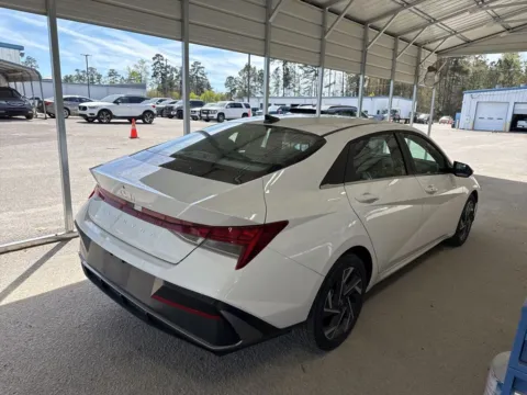 Another view of 2025 Hyundai Elantra SEL Convenience for sale in Summerville, SC at Automaxx of the Carolinas