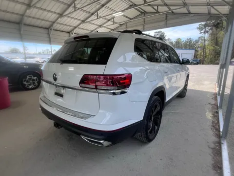 More photos of 2022 Volkswagen Atlas 3.6L V6 SE w/Technology at Automaxx of the Carolinas, SC
