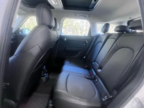 More photos of 2022 MINI Cooper S Countryman Signature at Automaxx of the Carolinas, SC