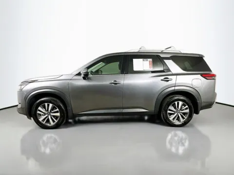 More photos of 2024 Nissan Pathfinder SL at Automaxx of the Carolinas, SC