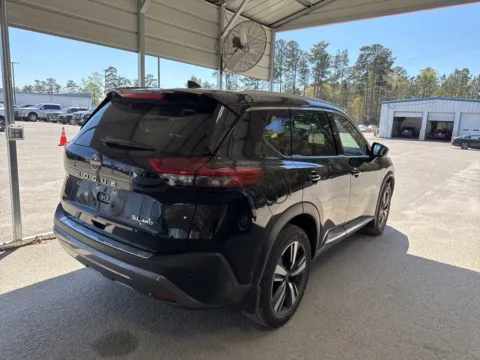 Another view of 2023 Nissan Rogue SL for sale in Summerville, SC at Automaxx of the Carolinas