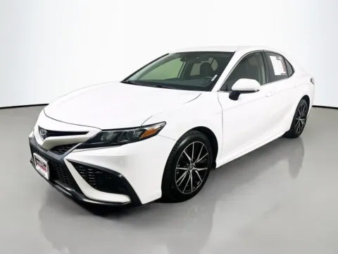 Another view of 2021 Toyota Camry SE for sale in Summerville, SC at Automaxx of the Carolinas