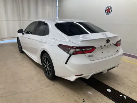 Another view of 2021 Toyota Camry SE for sale in Summerville, SC at Automaxx of the Carolinas