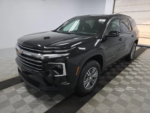 Photos of 2025 Chevrolet Traverse LT for sale in Summerville, SC at Automaxx of the Carolinas