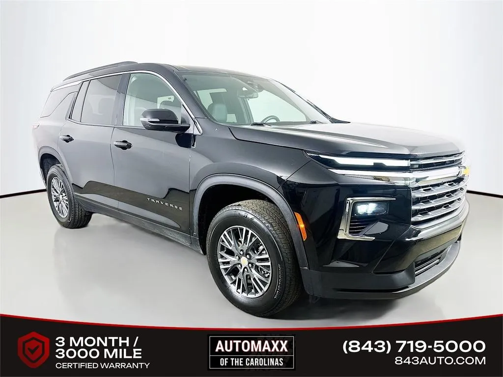 Black 2025 Chevrolet Traverse LT for sale in Summerville, SC