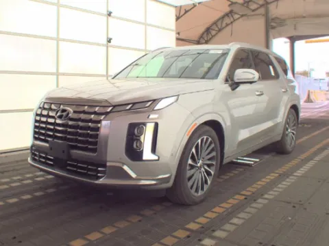 Photos of 2023 Hyundai Palisade Calligraphy for sale in Summerville, SC at Automaxx of the Carolinas