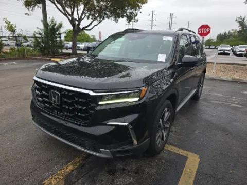 Photos of 2023 Honda Pilot Touring for sale in Summerville, SC at Automaxx of the Carolinas