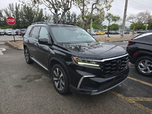 Black 2023 Honda Pilot Touring for sale in Summerville, SC