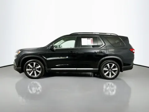 More photos of 2023 Honda Pilot Touring at Automaxx of the Carolinas, SC