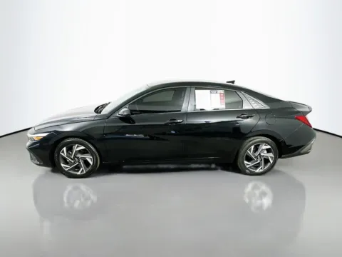 More photos of 2025 Hyundai Elantra SEL Sport at Automaxx of the Carolinas, SC