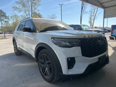 White 2025 Ford Explorer ST for sale in Summerville, SC