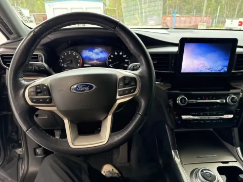 More photos of 2022 Ford Explorer Limited at Automaxx of the Carolinas, SC