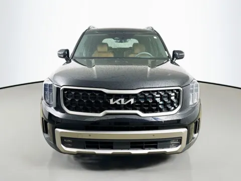 Photos of 2023 Kia Telluride SX-Prestige X-Pro for sale in Summerville, SC at Automaxx of the Carolinas