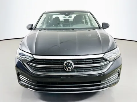 Photos of 2024 Volkswagen Jetta 1.5T SE for sale in Summerville, SC at Automaxx of the Carolinas