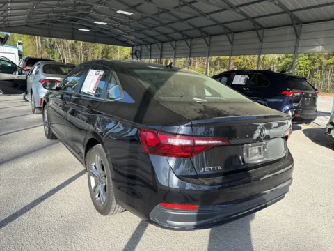 More photos of 2024 Volkswagen Jetta 1.5T SE at Automaxx of the Carolinas, SC