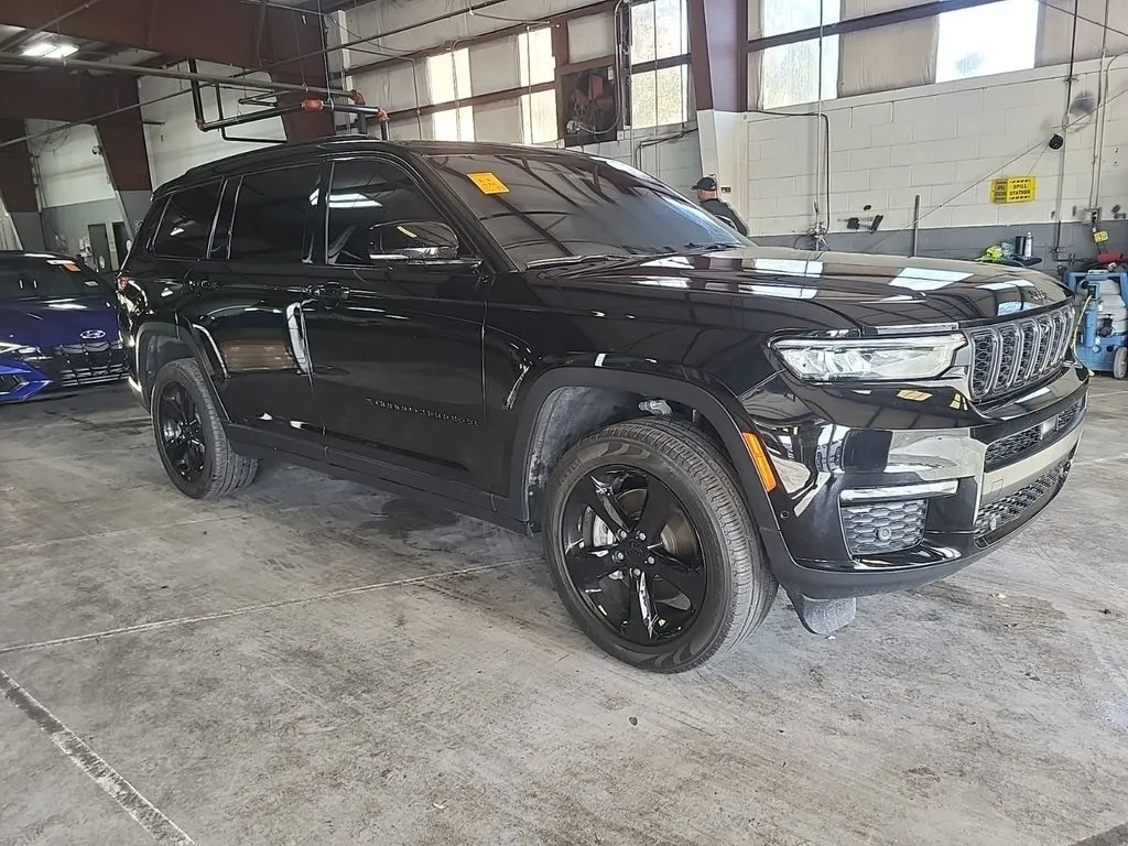Black 2024 Jeep Grand Cherokee L Limited for sale in Summerville, SC