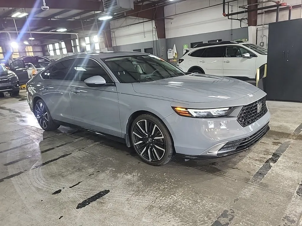 Blue 2023 Honda Accord Hybrid Touring for sale in Summerville, SC